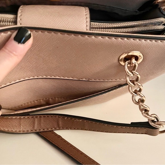 Guess Nude Saffiano Satchel With Gold Chain Straps - Picture 12 of 16